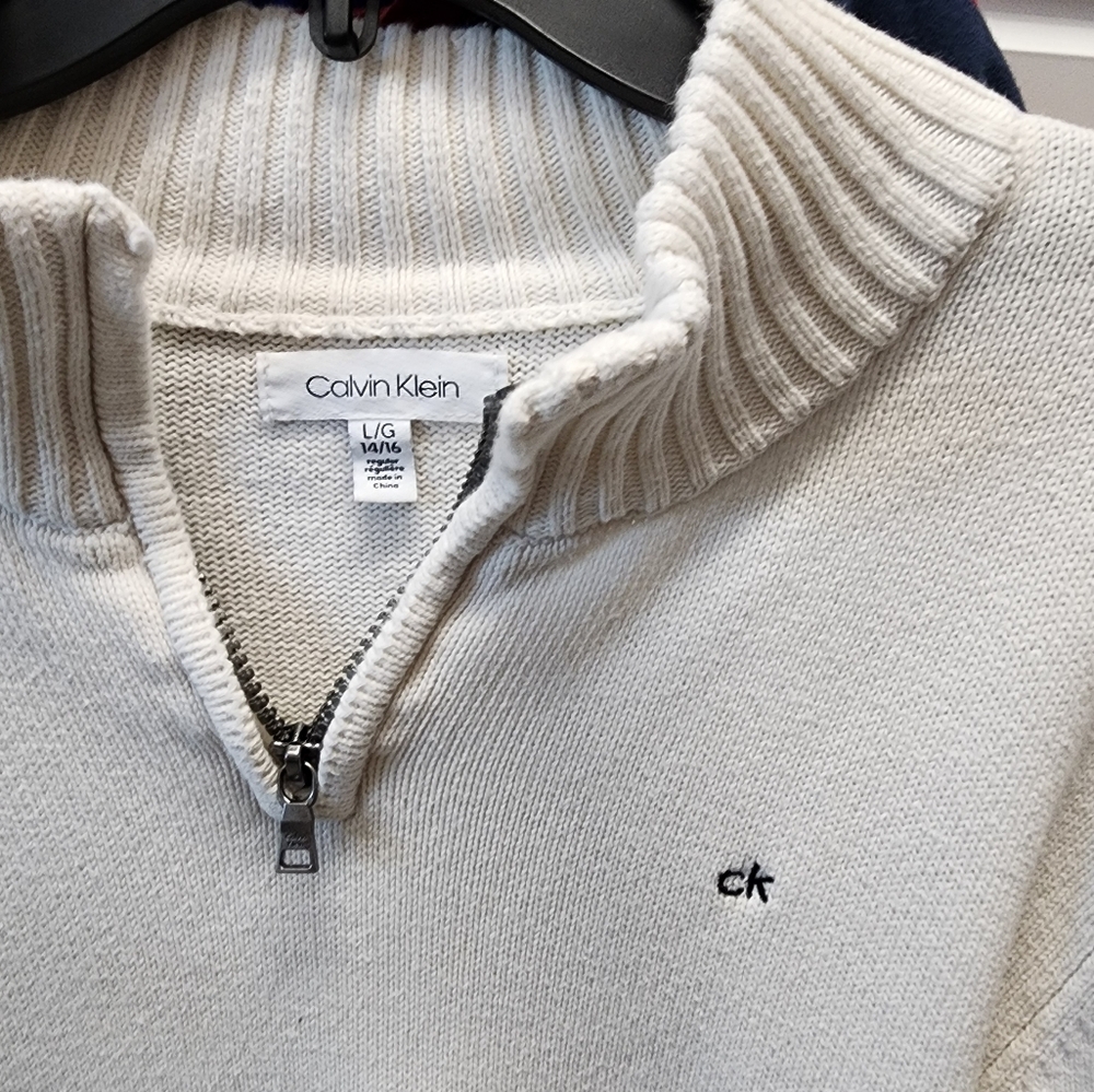 Calvin Klein pullover - Picture 2 of 2